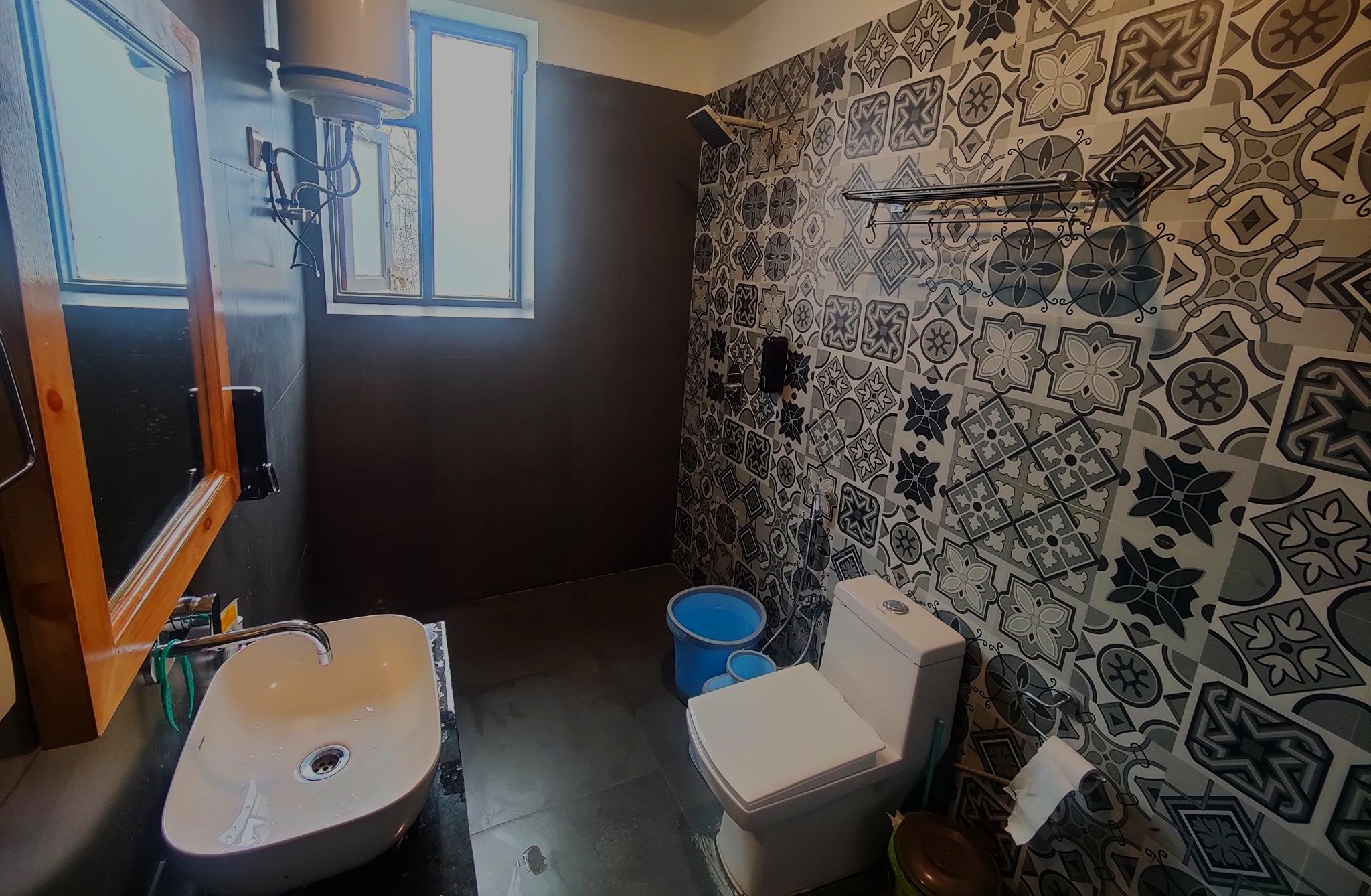 Bathrooms - IMG20221226124833